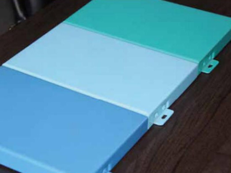高抗划烤瓷铝单板